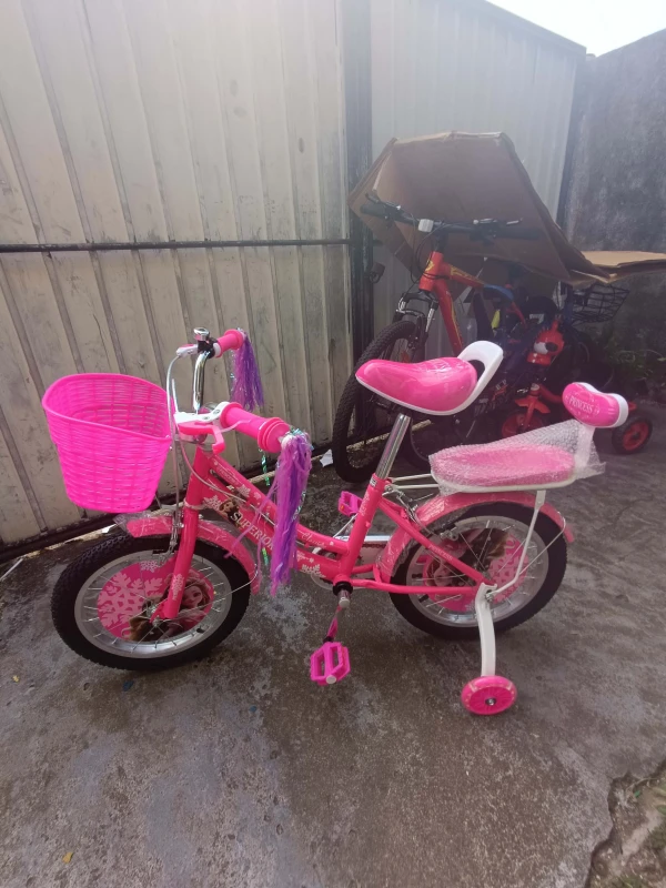 Girls 16 inch Ladies Barbie Bicycle for kids age 5-8 years